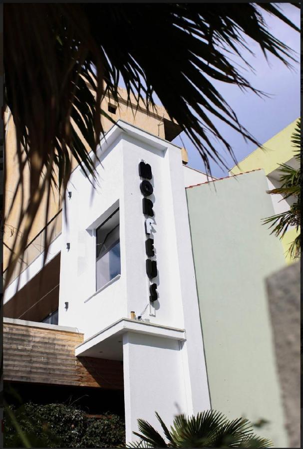 Hotel Morfeus Durres Bagian luar foto