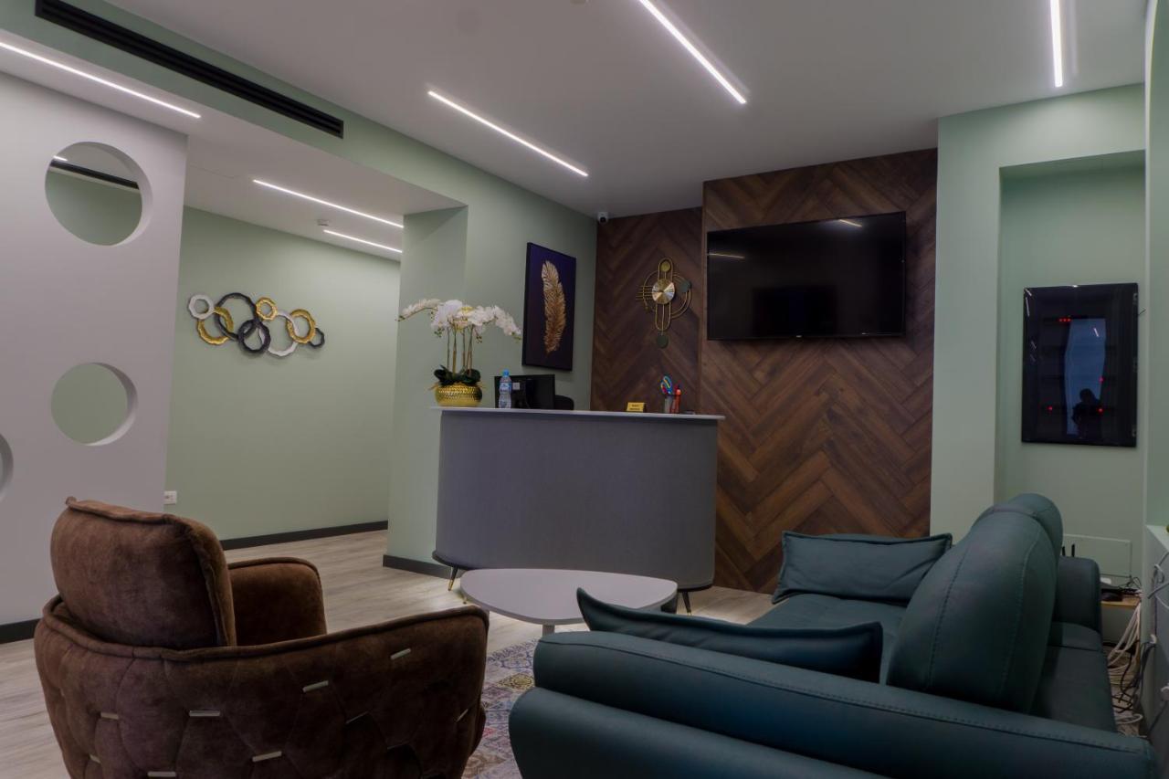 Hotel Morfeus Durres Bagian luar foto